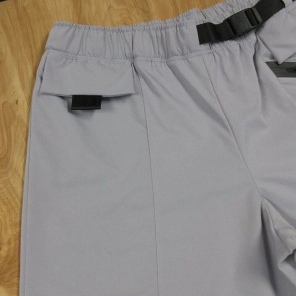 NIKE Sportswear Tech Pack Curve Woven Pants Sz L Purple Black Jogger Workout Gym - Picture 4 of 15